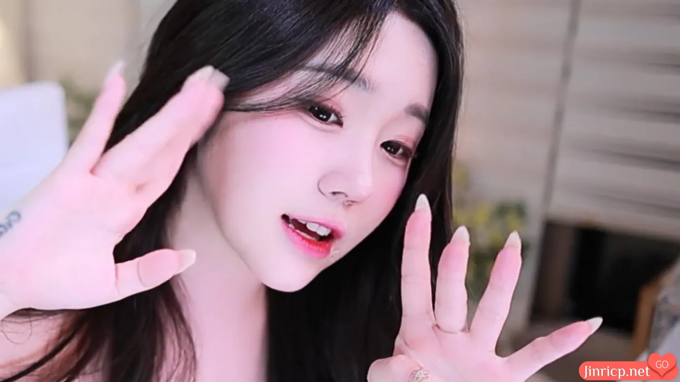 艾莉-ELI-(엘리) eli05021212 个人直播 (20250108) 度盘 [2V/4G]-JIN