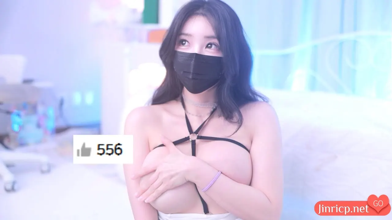 BJ莱娜 – moem9e9 – 个人直播 2025年2月 纯享合集 [8V/12.1G]-JIN