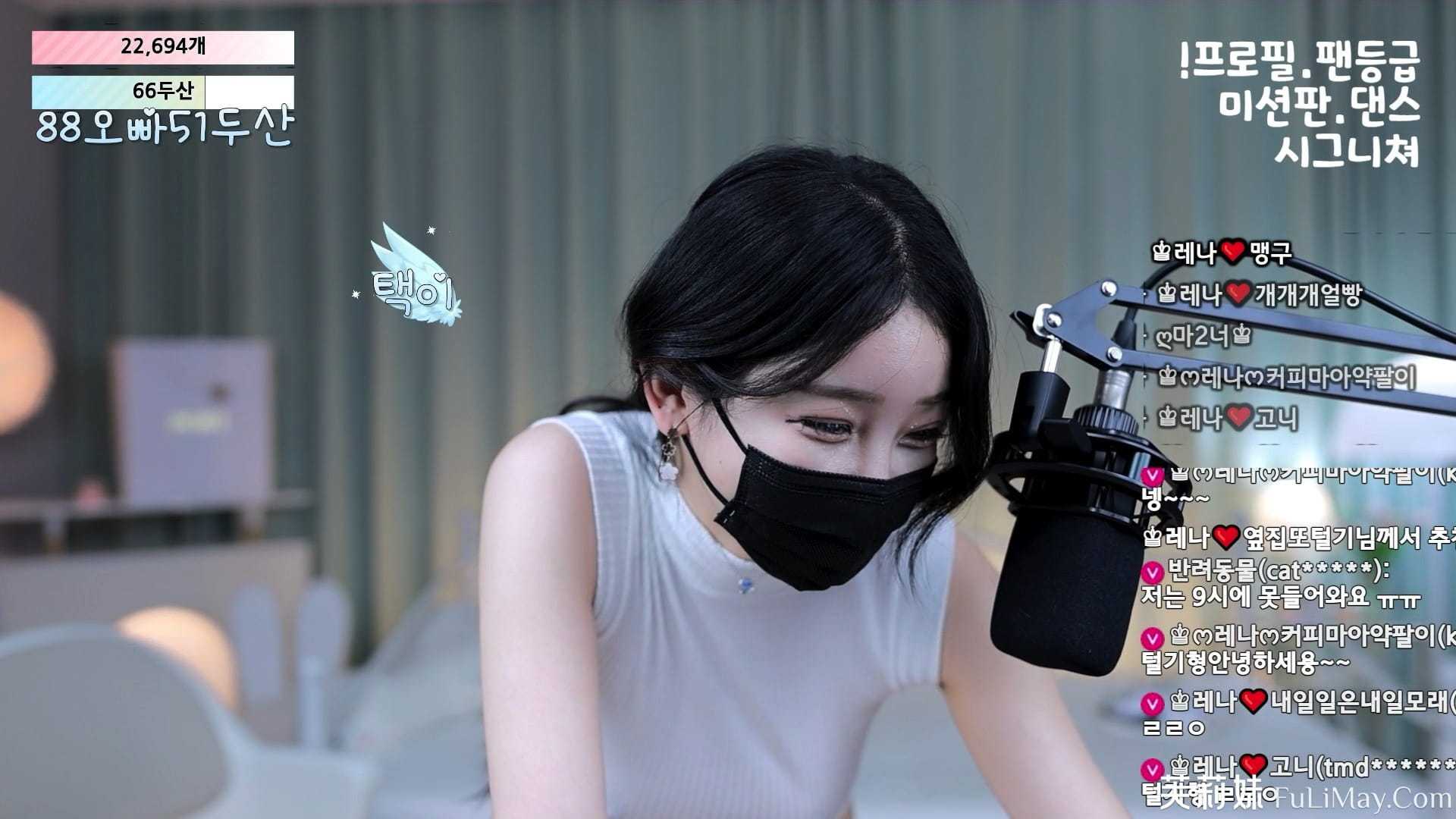 莱娜-moem9e9-(♔레나) 个人直播（20240621）（5V/28.7G）-JIN