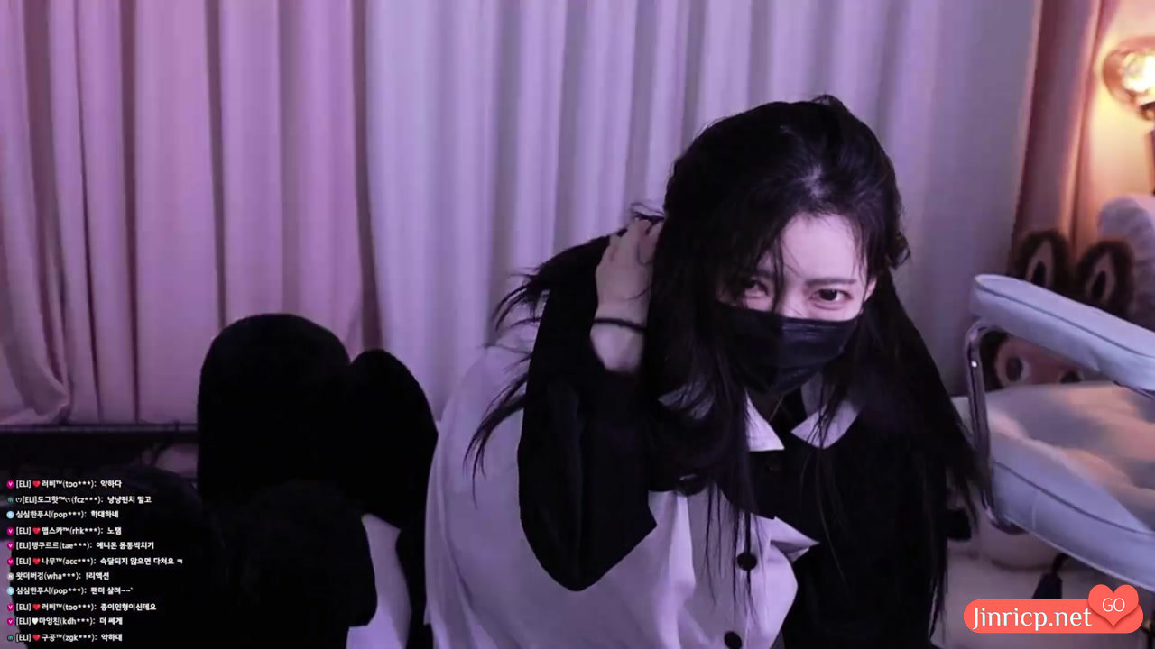 艾莉 + 崔艺妮 双人合播+户外粉丝福利日 20250713 完整版 中文简繁字幕 [5V/13G]-JIN